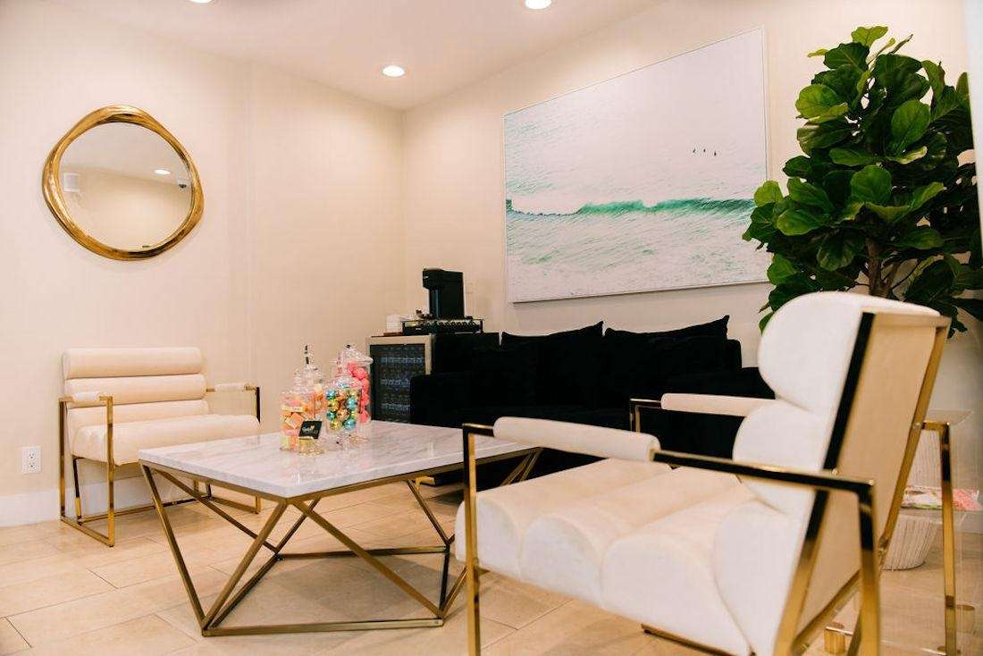 Waiting area of signature smiles of LA, encino ca