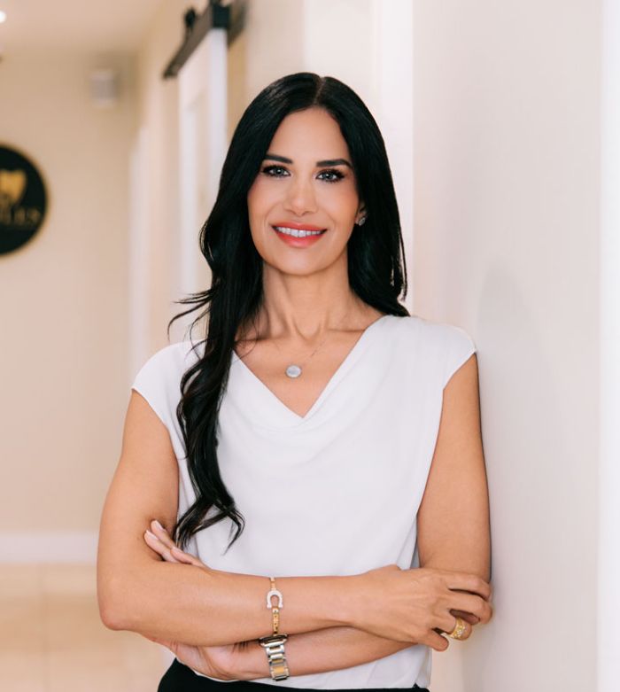 Encino dentist Doctor Sheila Mahooti smiling